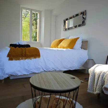 L'annexe De La Granvillaise A 10 Min De Pacy Sur Eure Apartment
