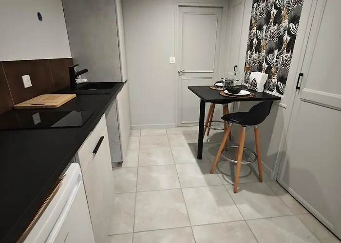 L'annexe De La Granvillaise A 10 Min De Pacy Sur Eure Апартаменты *