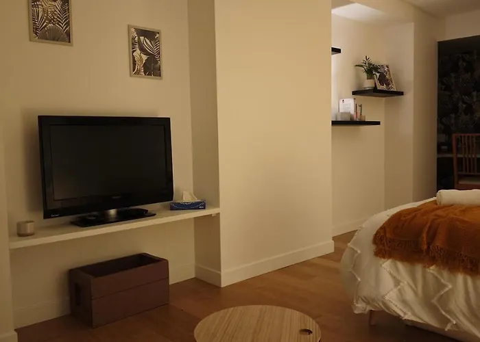 Апартаменты L'annexe De La Granvillaise A 10 Min De Pacy Sur Eure