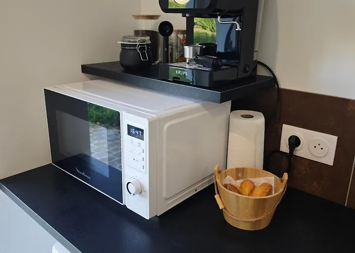 Апартаменты L'annexe De La Granvillaise A 10 Min De Pacy Sur Eure