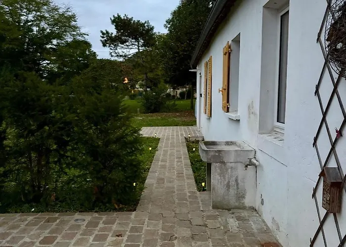 Апартаменты L'annexe De La Granvillaise A 10 Min De Pacy Sur Eure *